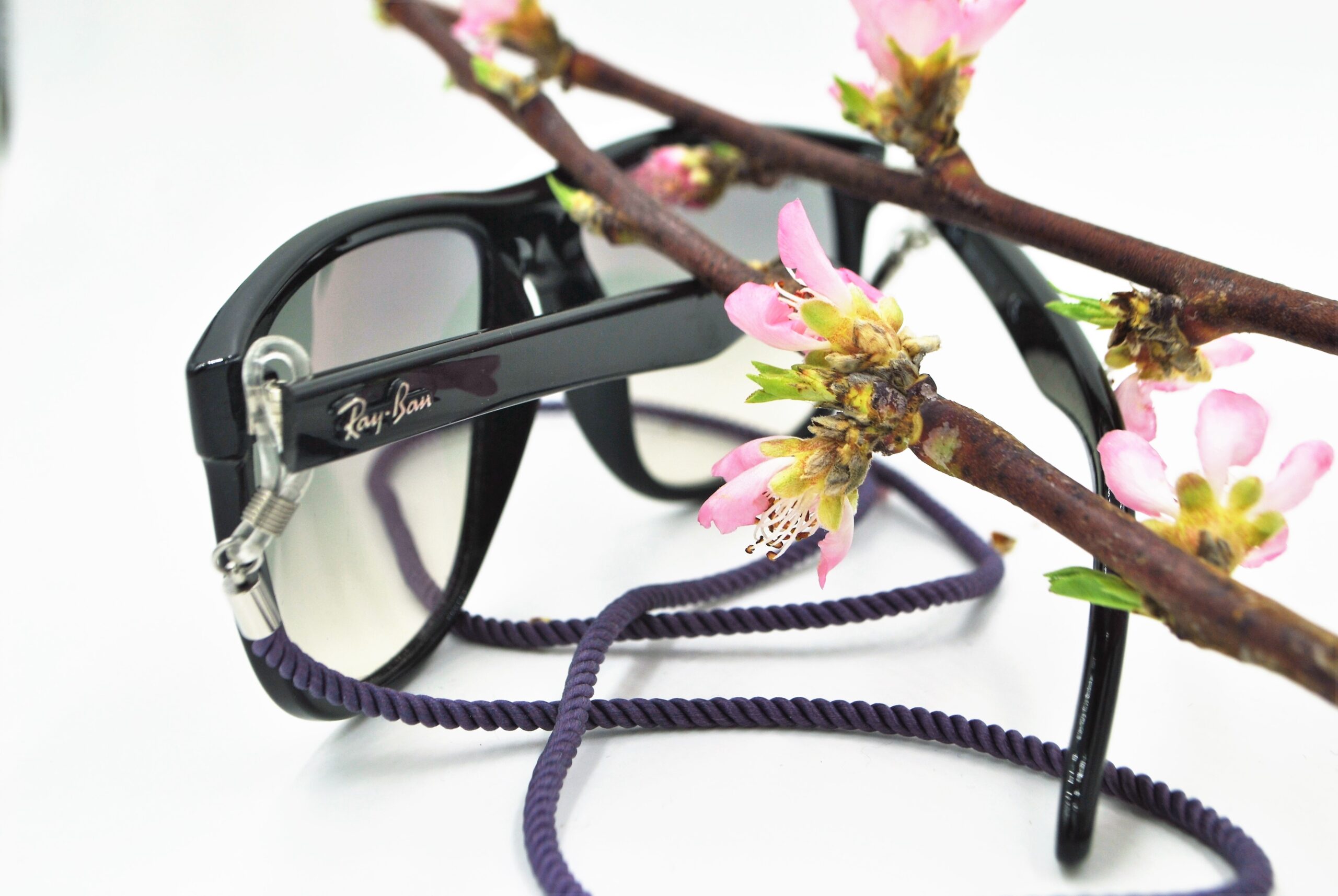 Glasögon accessoar – glasögonsnöre